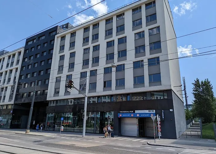 Lux Prime Suite Vienna With Free Parking And Fast Internet 600 Mbits